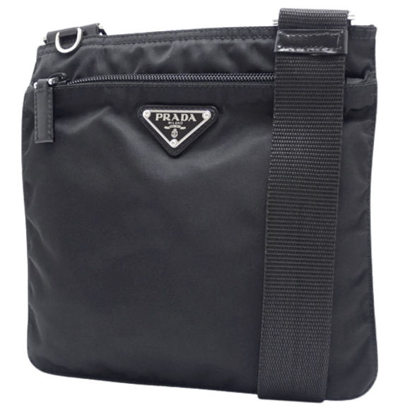 Prada Logo Plate Square Nylon Shoulder Bag Black - Picture 1 of 7